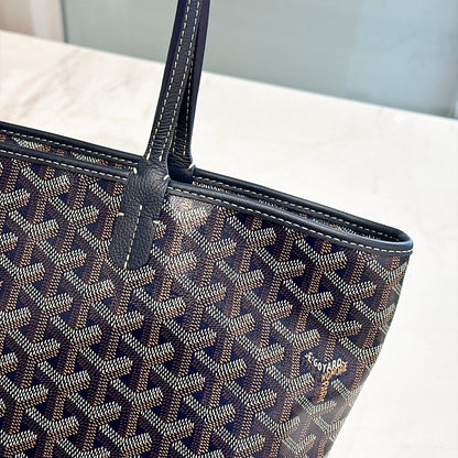 Goyard Artois MM in Blue