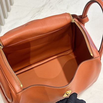 Hermes Lindy 30 Evercolour Blush GHW
