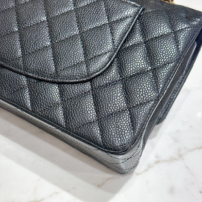 Chanel Classic Flap Medium in Black GHW