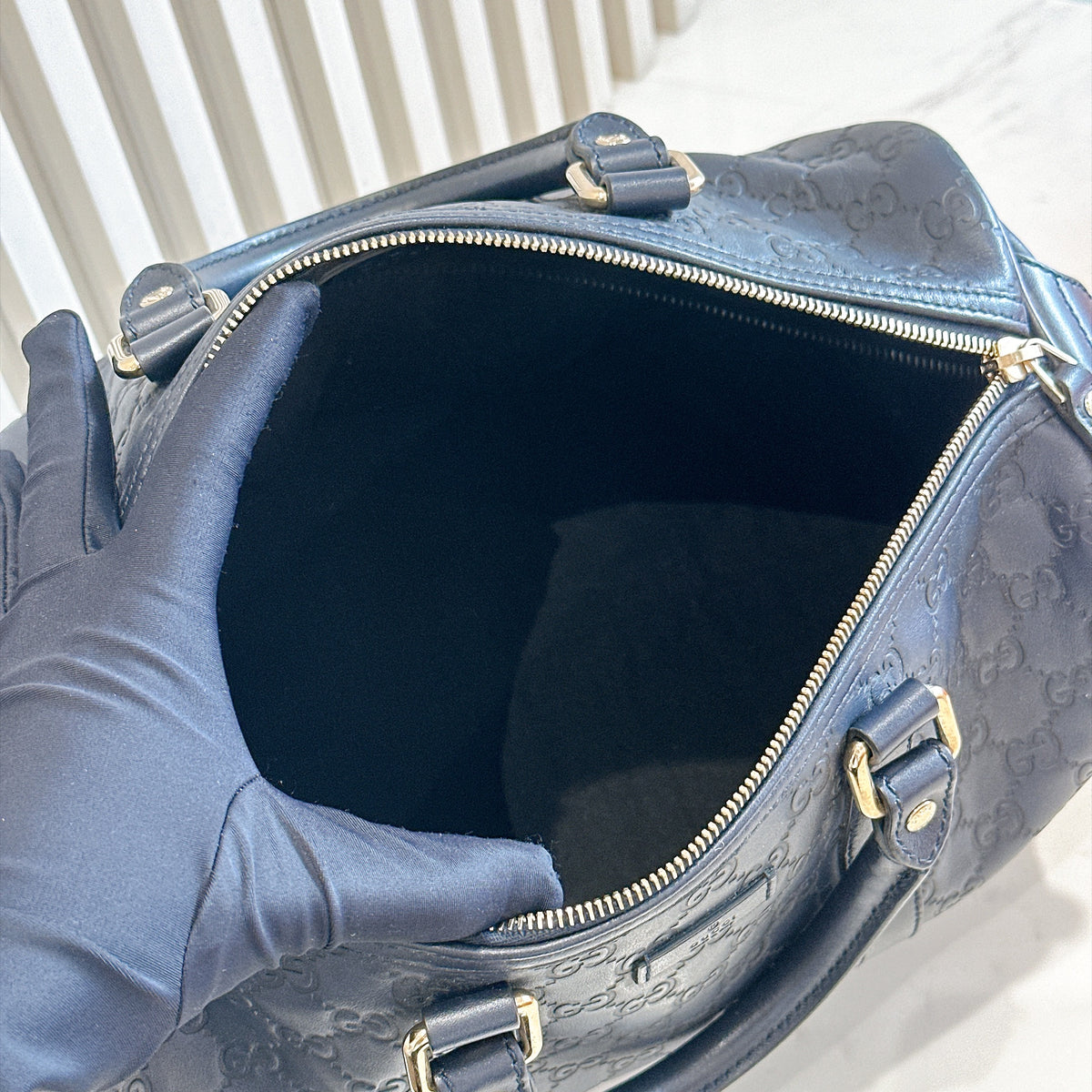 Gucci Guccissima Medium Joy Boston in Navy Blue