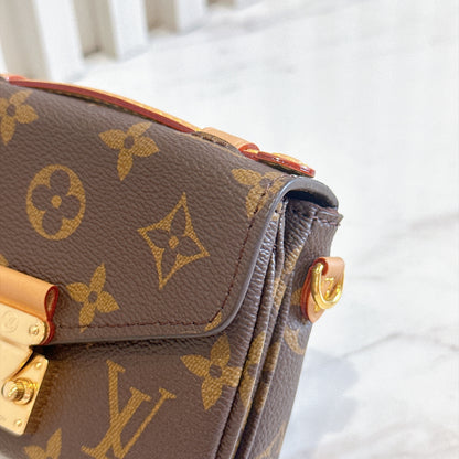 LV Monogram Micro Metis