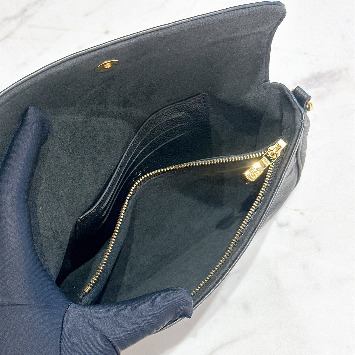 LV Ivy in Black Empreinte