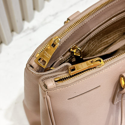Prada Saffiano Gallieria Pink in Medium