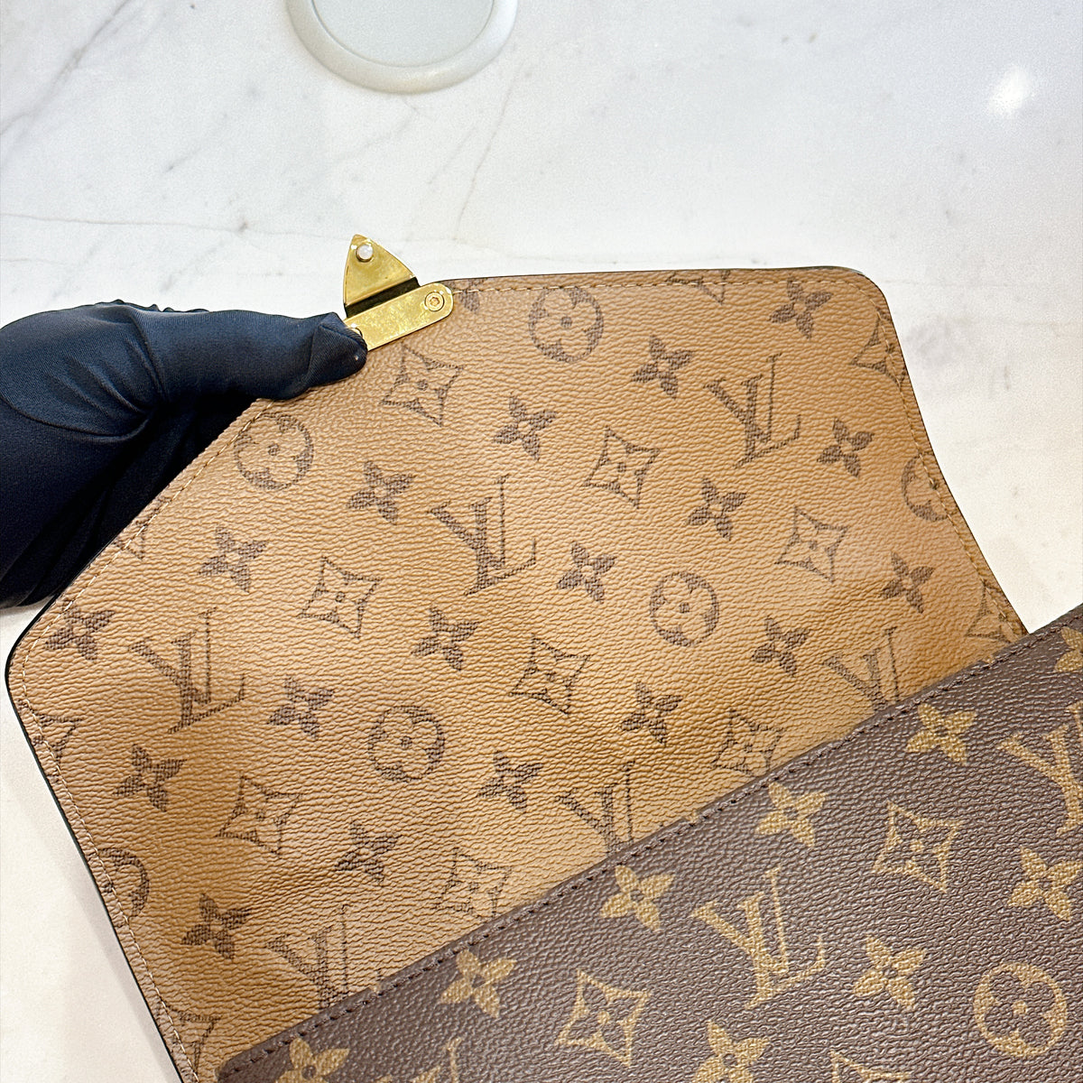 LV Monogram Reverse Pochette Metis
