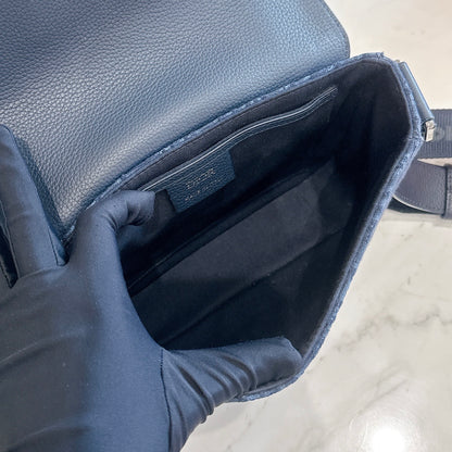 Dior Small Saddle Messenger in Blue Oblique