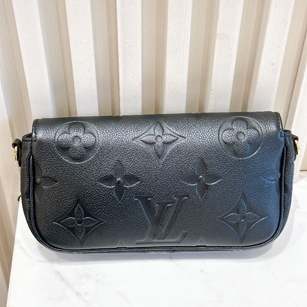 LV Ivy in Black Empreinte