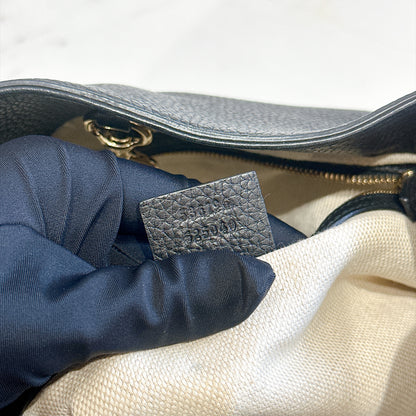 Gucci Soho Chain Shoulder Bag in Black