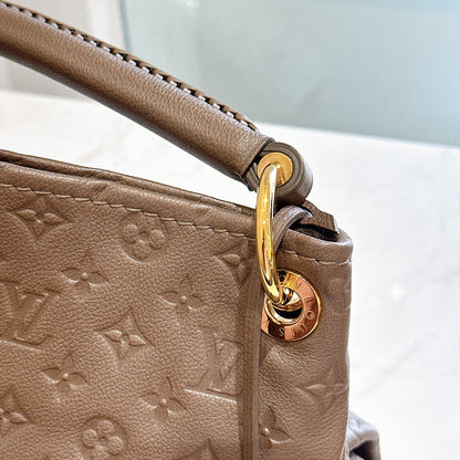 LV Artsy MM Monogram Empreinte Leather in Terre