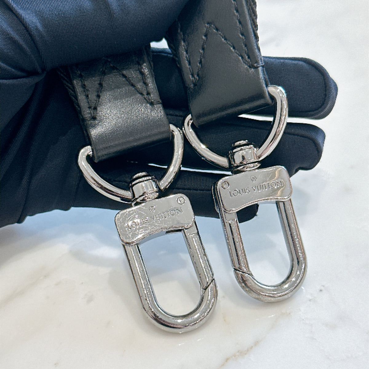 LV Keepall 25 in Monogram Eclipse
