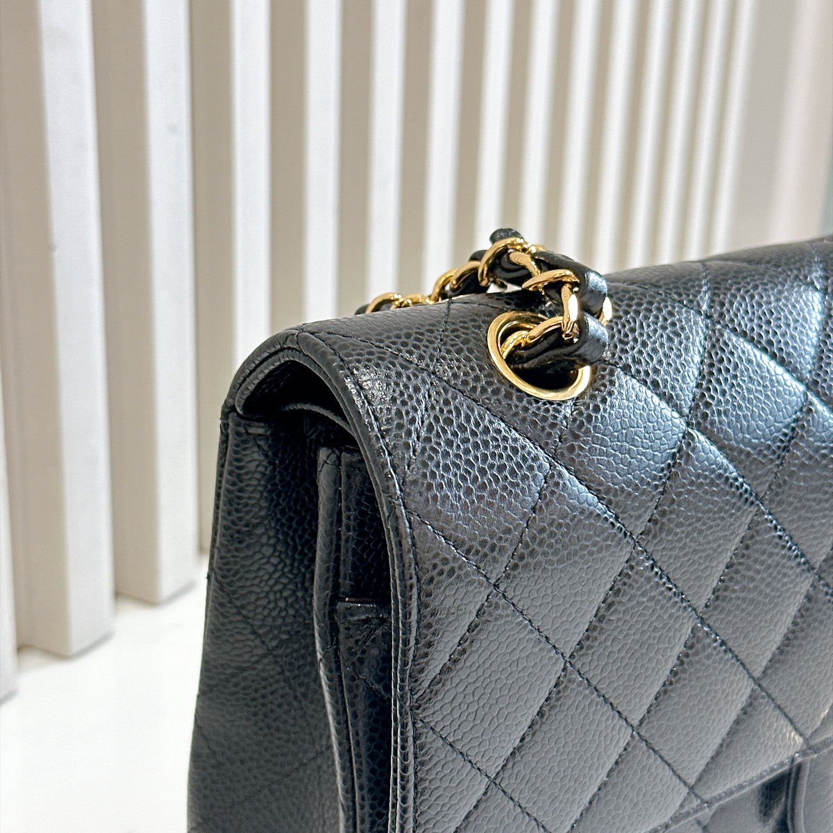 Chanel Classic Flap Medium in Black GHW