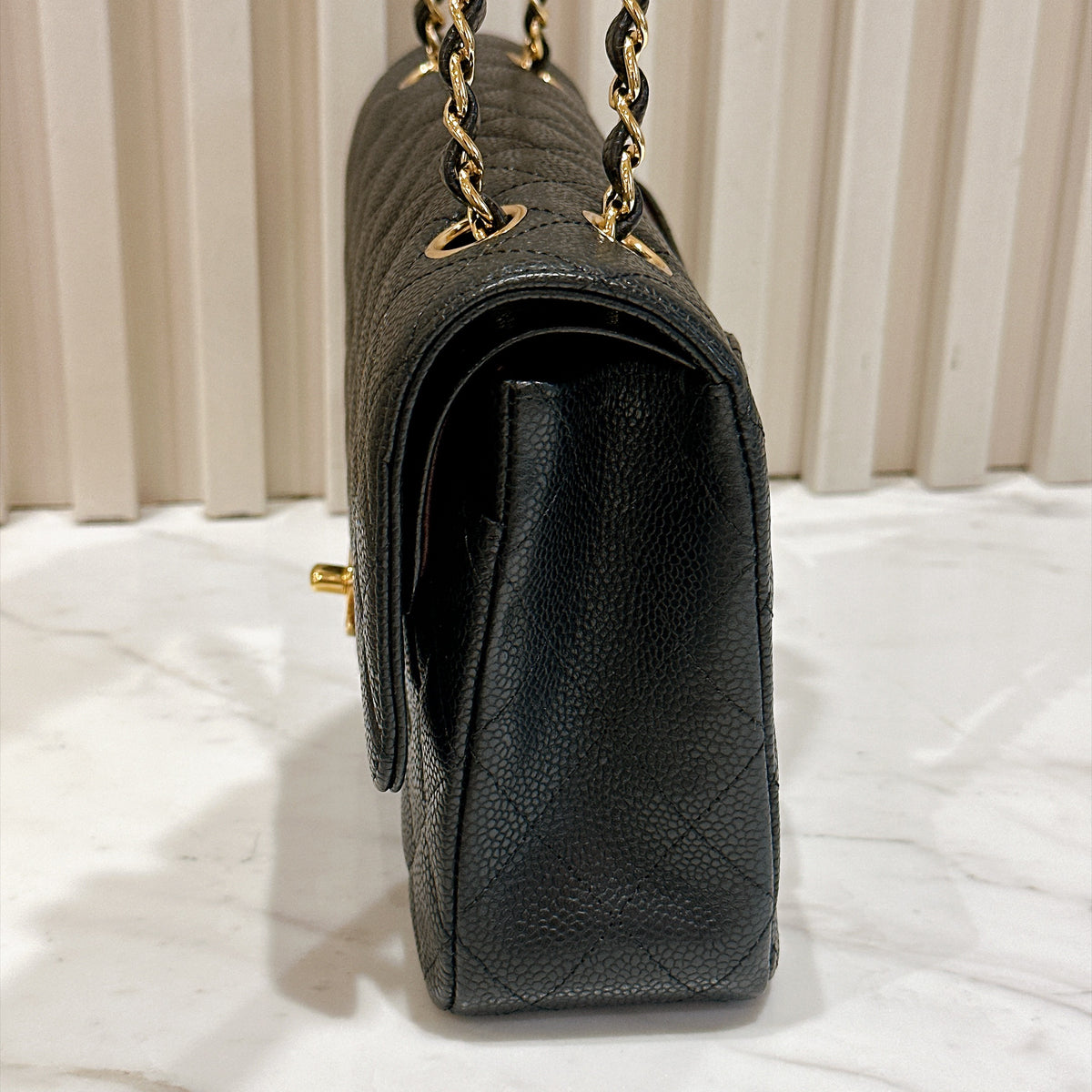 Chanel Classic Flap Medium in Black GHW