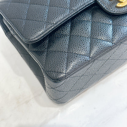 Chanel Classic Flap Medium in Black GHW