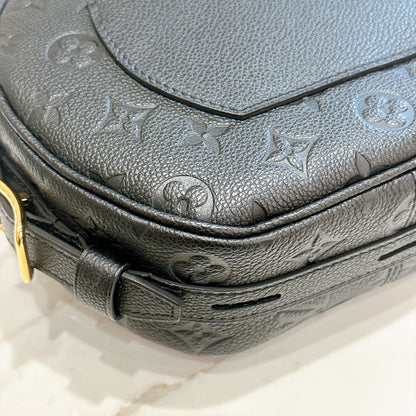 LV Boite Chapeau Souple MM in Black Empreinte