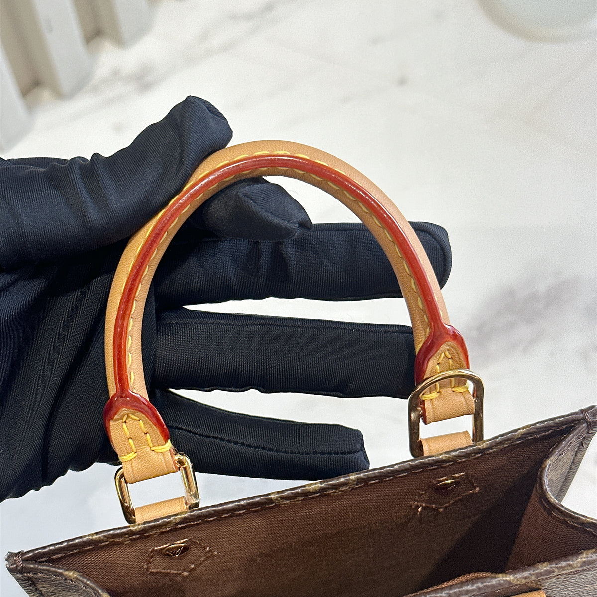 LV Monogram Petite Sac Plat