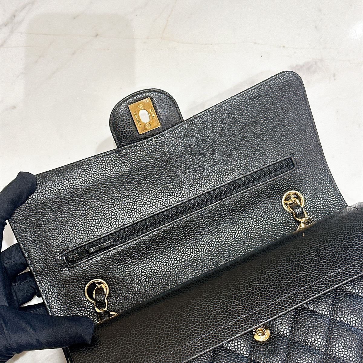 Chanel Classic Flap Medium in Black GHW