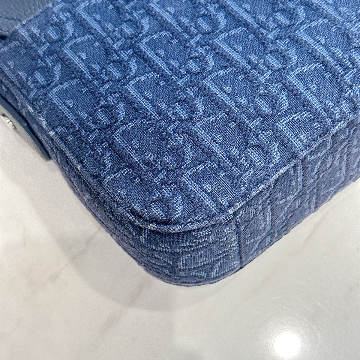 Dior Small Saddle Messenger in Blue Oblique