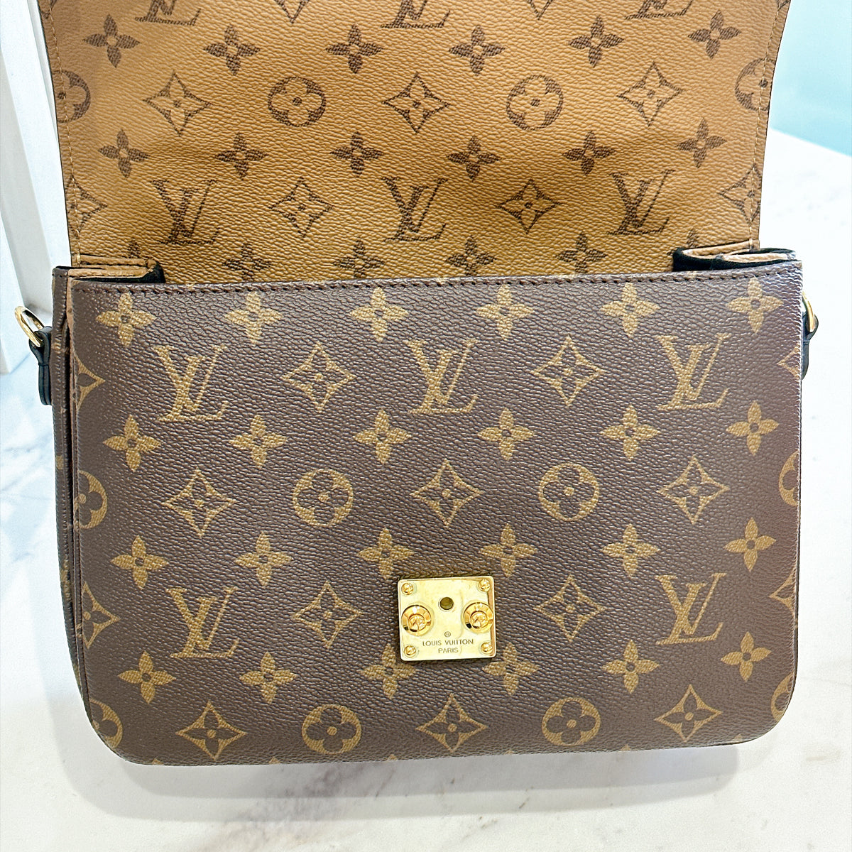 LV Monogram Reverse Pochette Metis