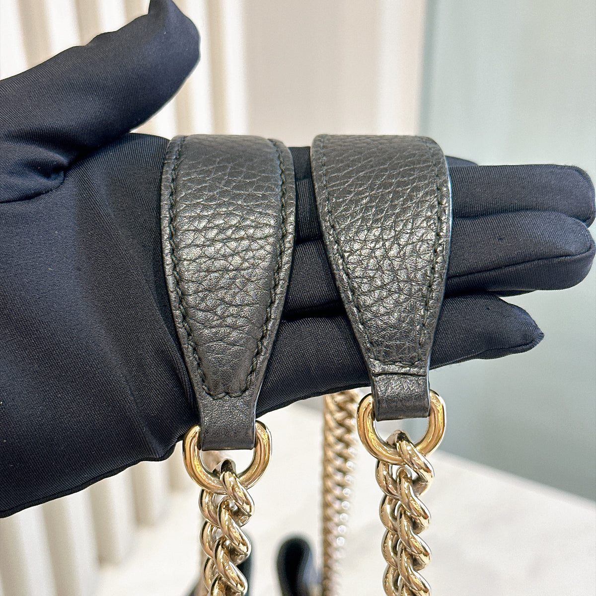 Gucci Soho Chain Shoulder Bag in Black