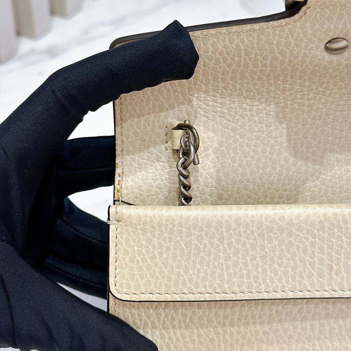 Gucci Dionysus Supermini in White