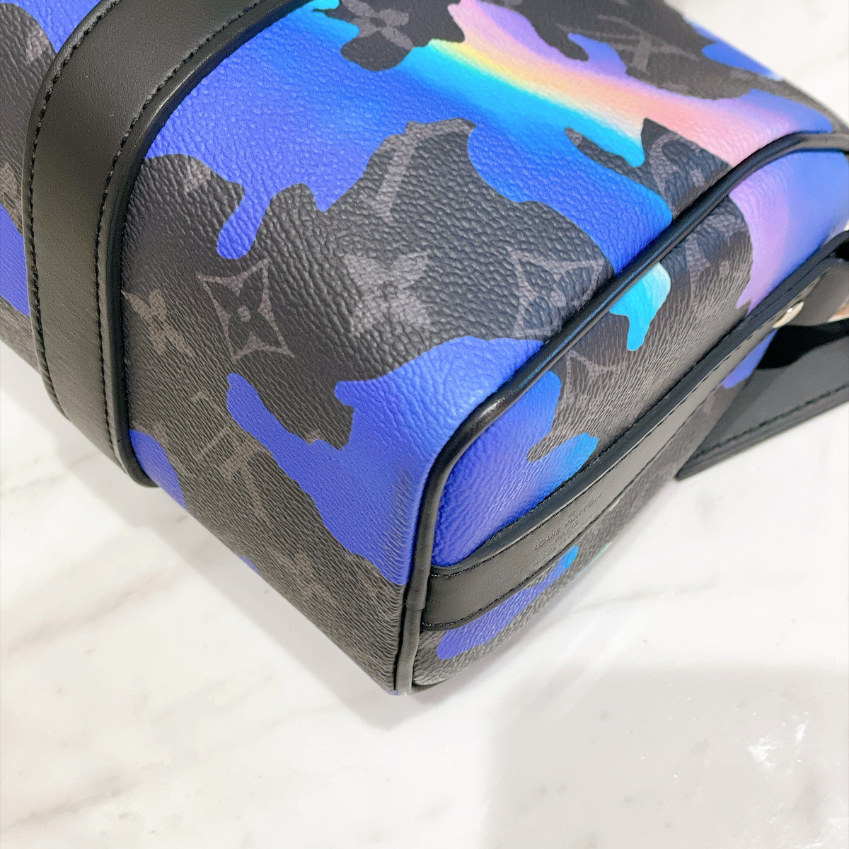 LV Keepall 25 in Monogram Sunrise