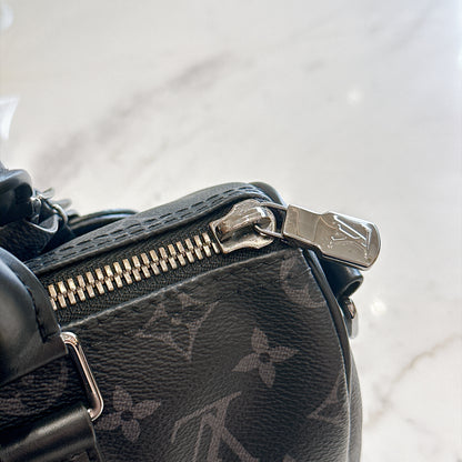 LV Keepall 25 in Monogram Eclipse