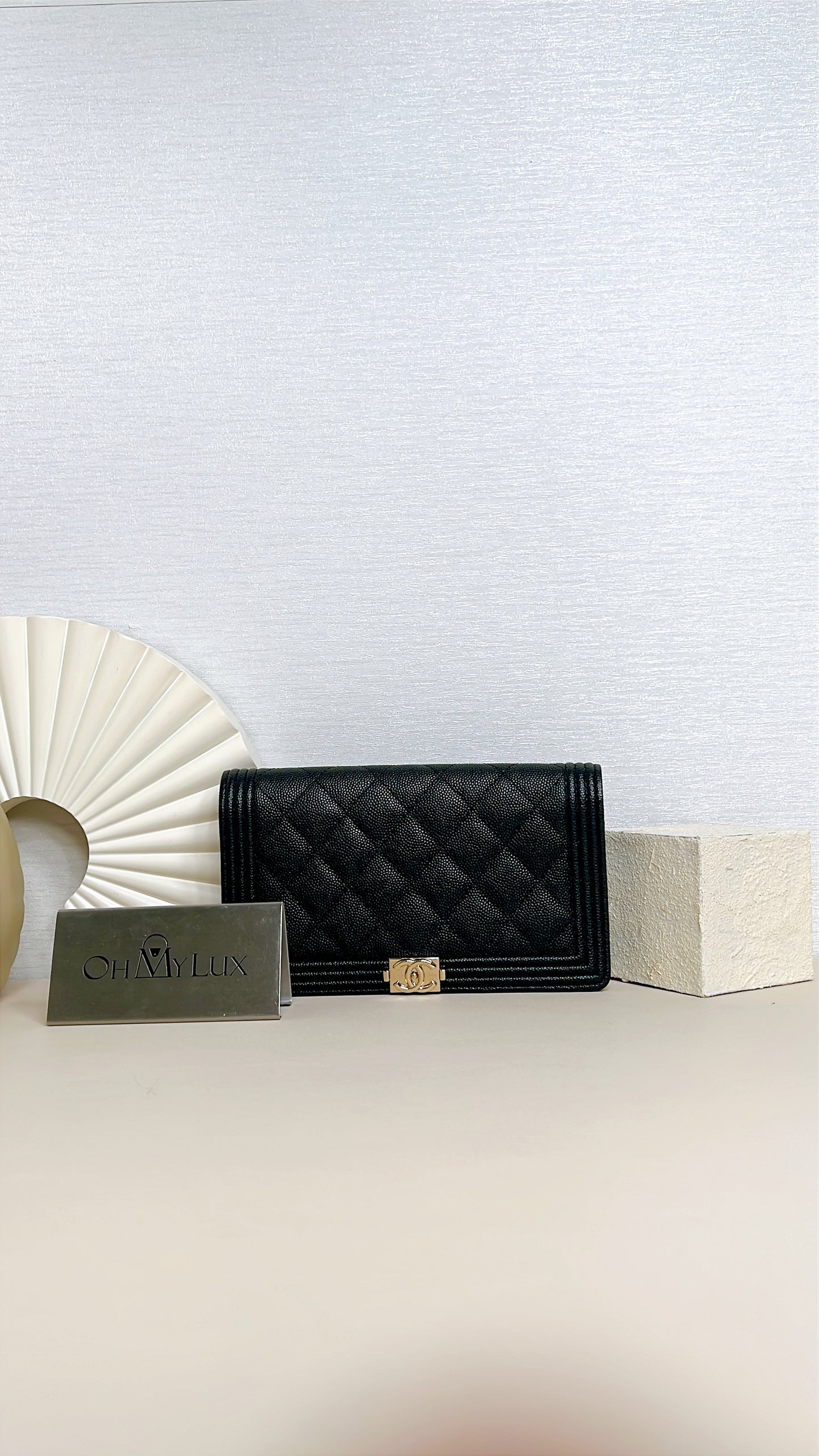 Chanel Boy Wallet Caviar in Black GHW
