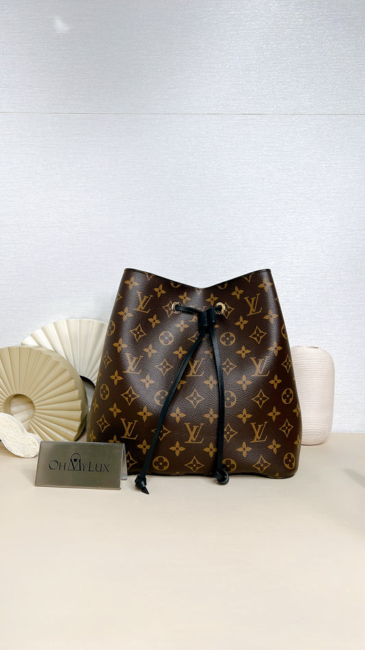 LV Monogram Neo Noe MM in Black