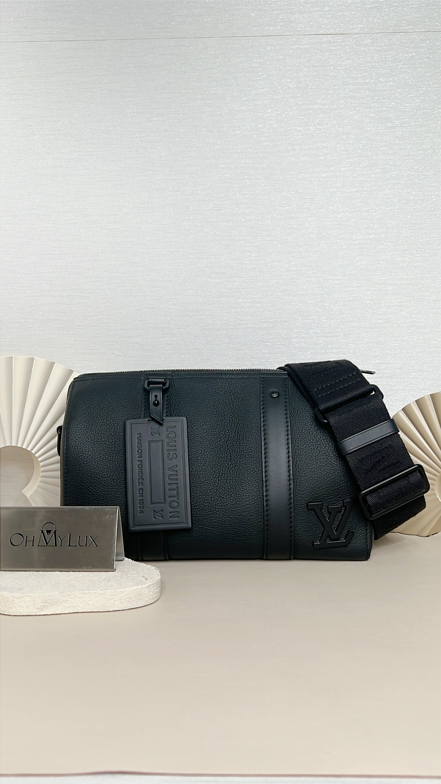 LV City Keepall in Black Aerogram