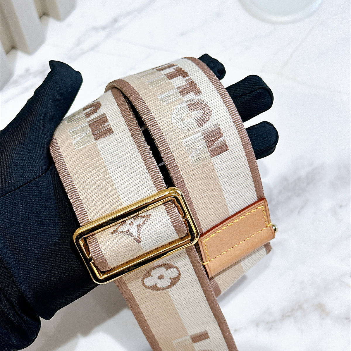 LV Monogram Speedy 20 in Beige Strap