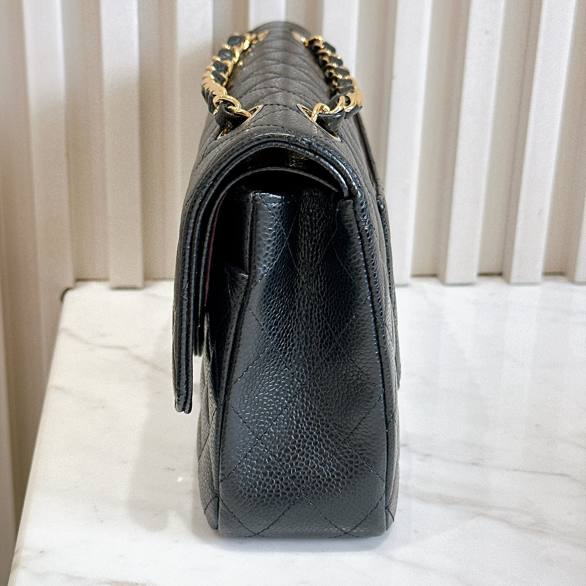 Chanel Classic Flap Medium in Black GHW