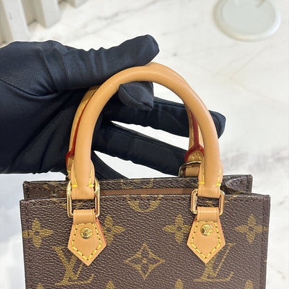 LV Monogram Petite Sac Plat