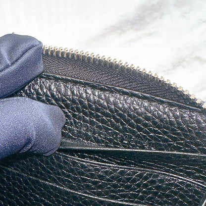 Gucci Soho Long Wallet in Black