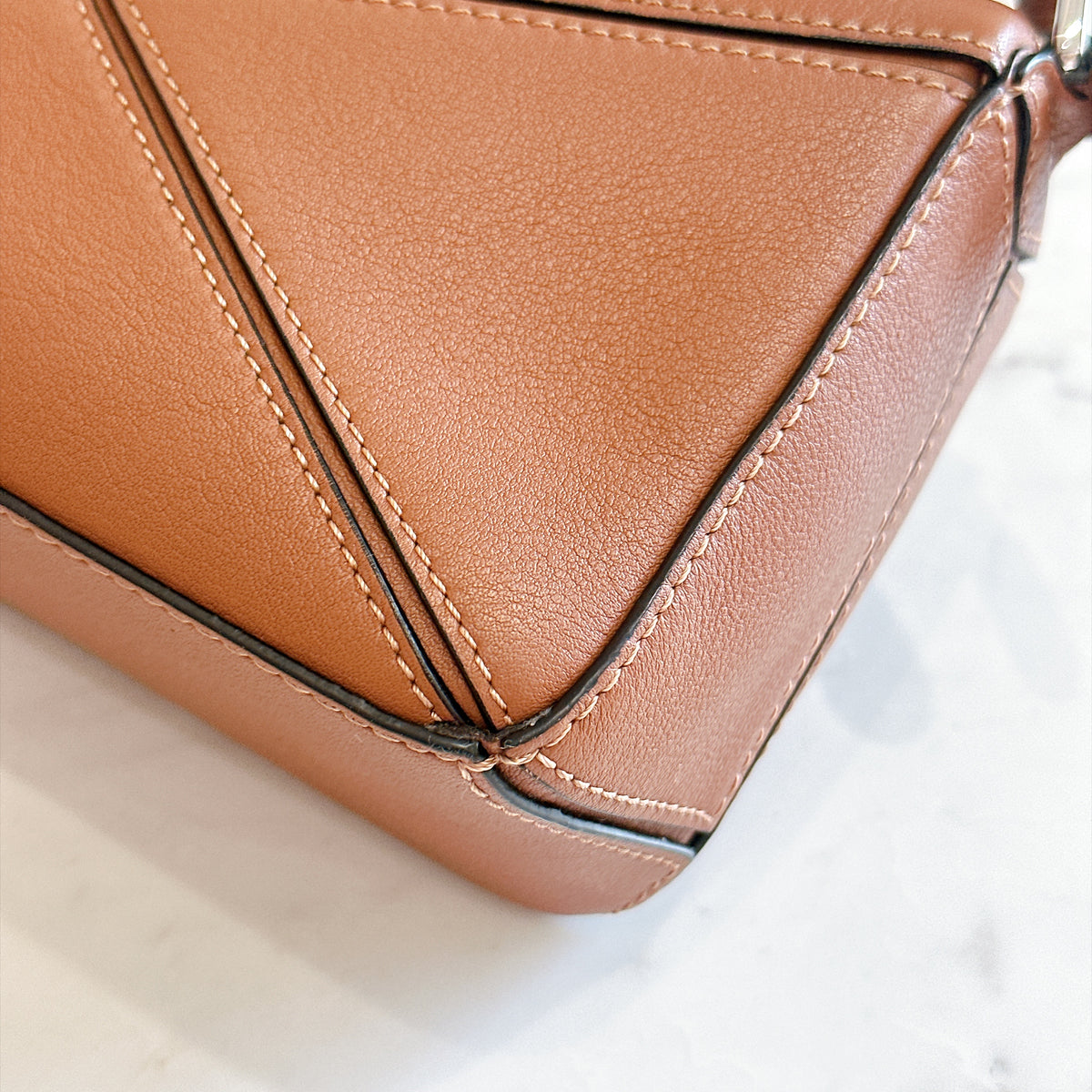 Loewe Puzzle Mini in Tan