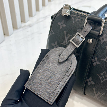 LV Keepall 25 in Monogram Eclipse