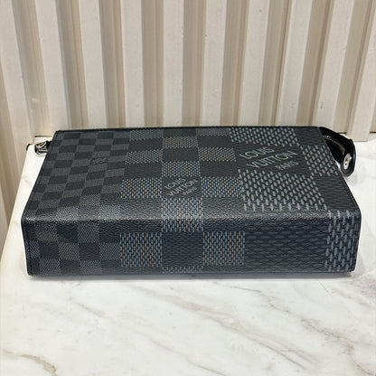 LV Voyage Pochette Damier Graphite 3D