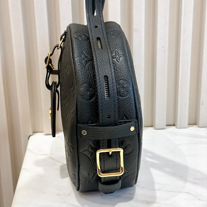 LV Boite Chapeau Souple MM in Black Empreinte