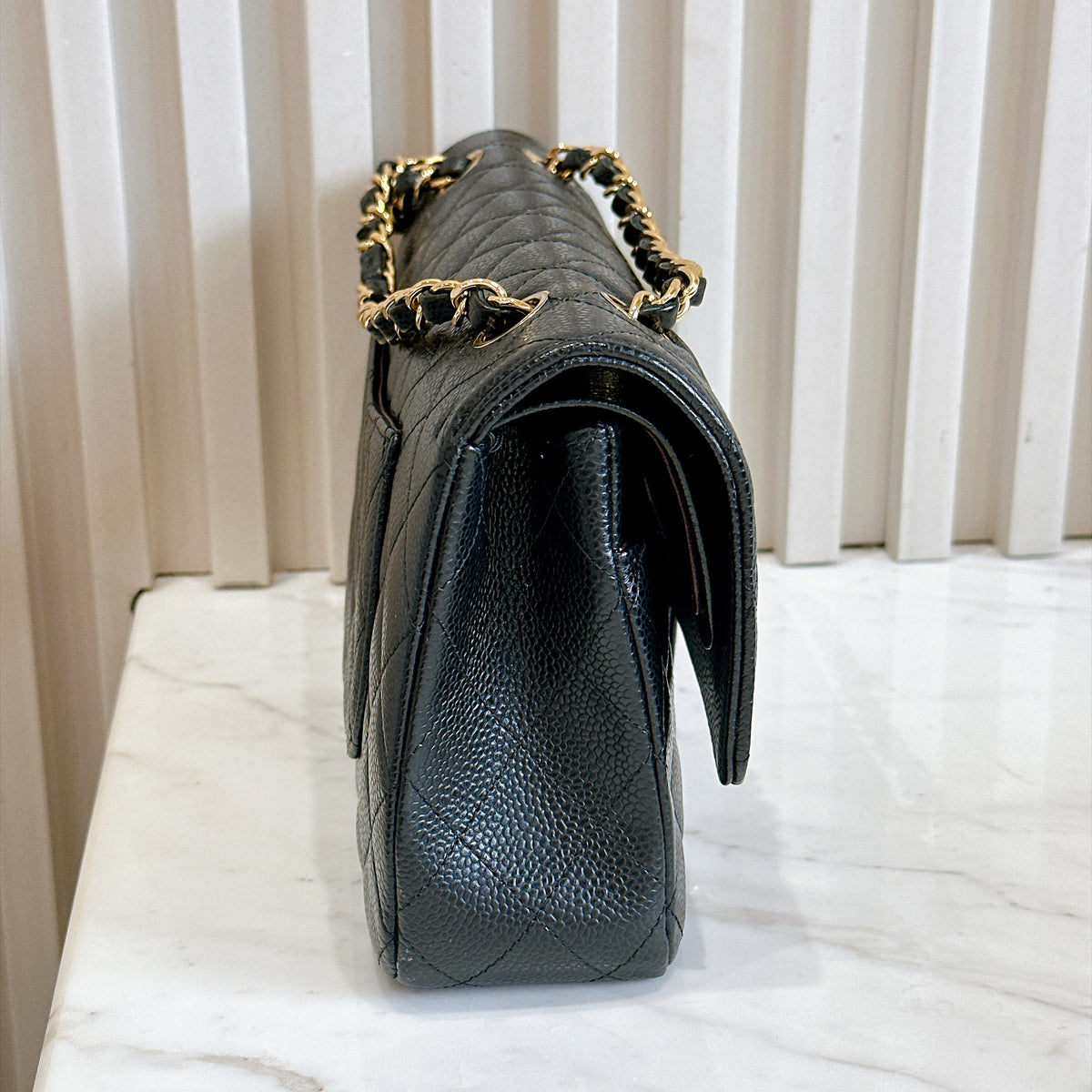 Chanel Classic Flap Medium in Black GHW