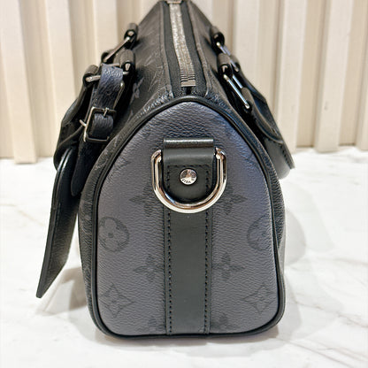 LV Keepall 25 in Monogram Eclipse
