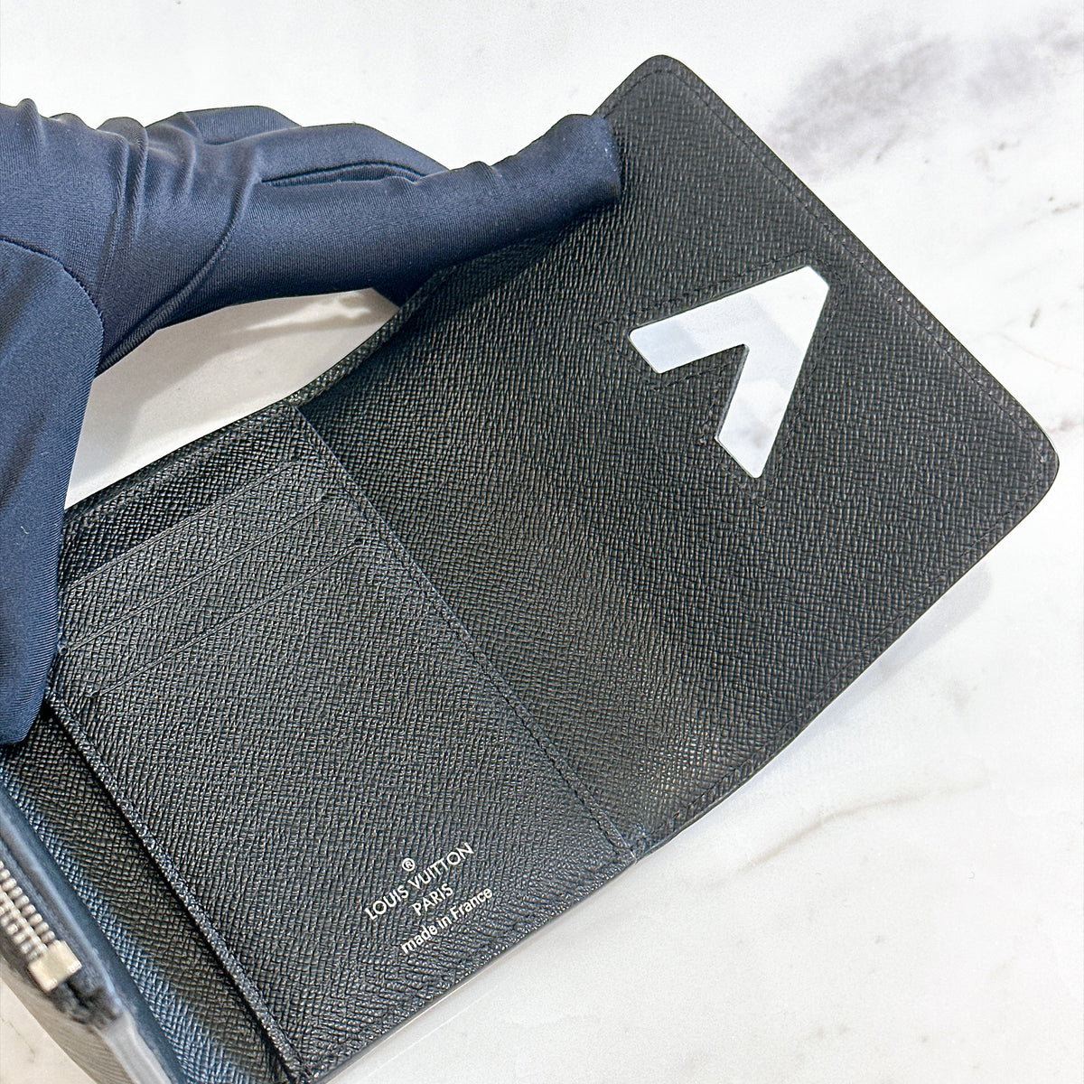 LV Twist Wallet in Black SHW
