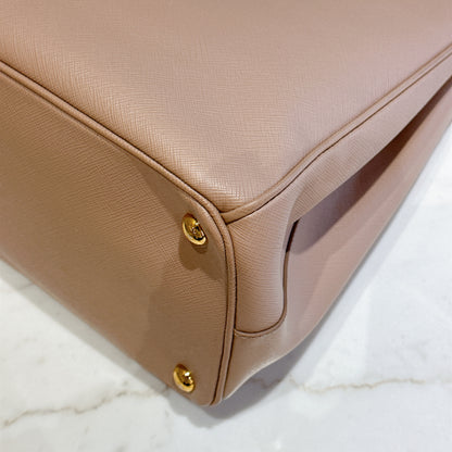 Prada Saffiano Gallieria Pink in Medium