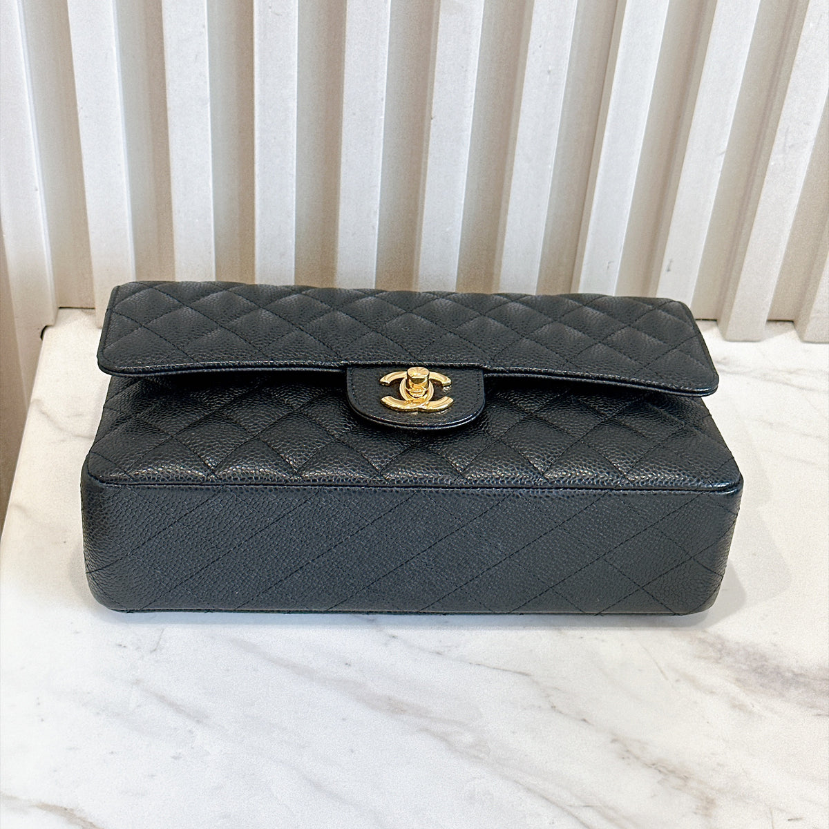 Chanel Classic Flap Medium in Black GHW