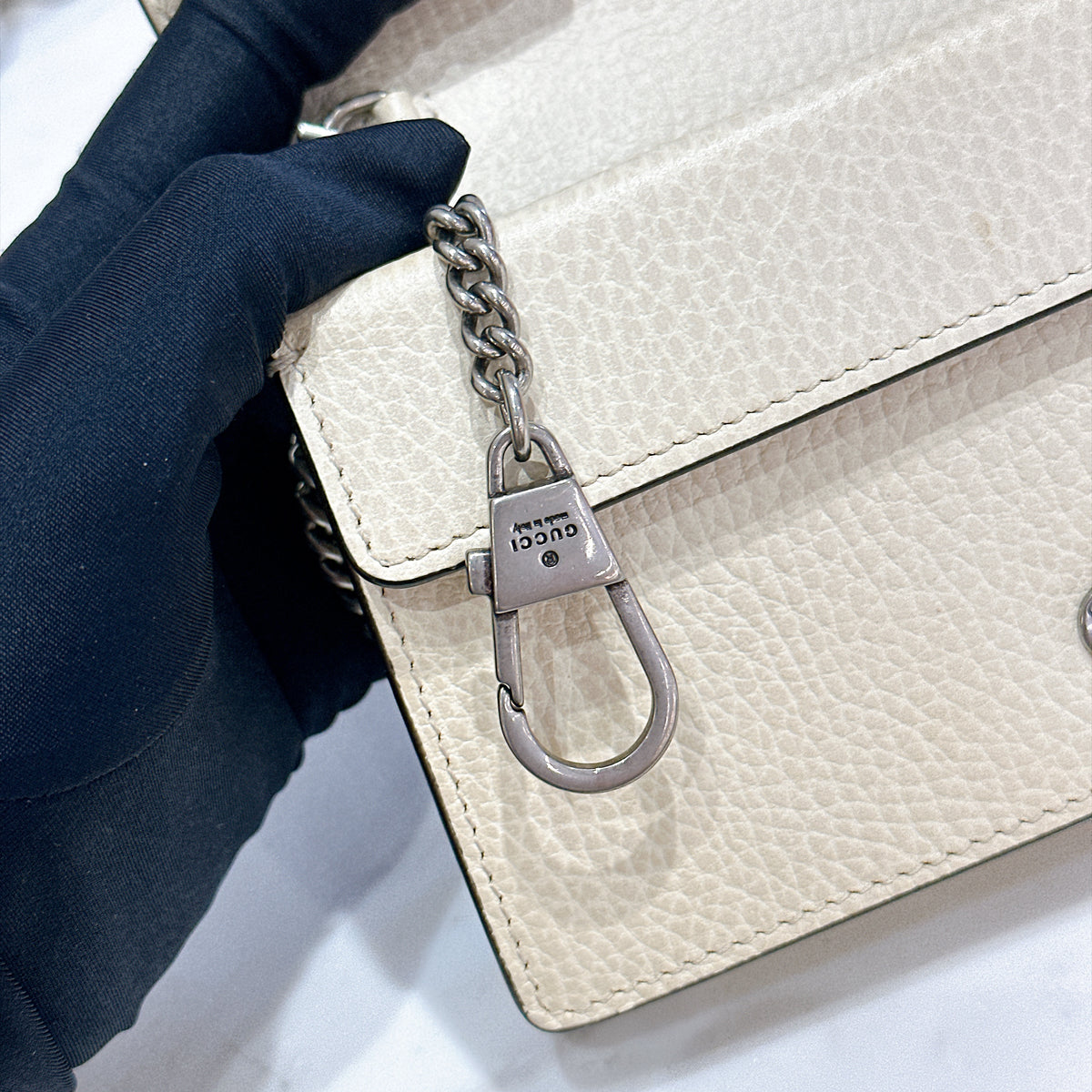 Gucci Dionysus Supermini in White