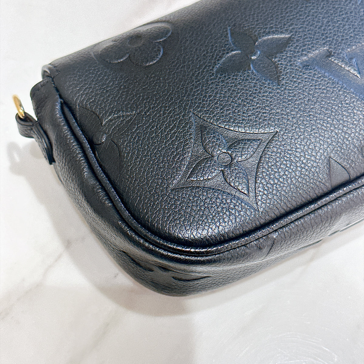 LV Ivy in Black Empreinte