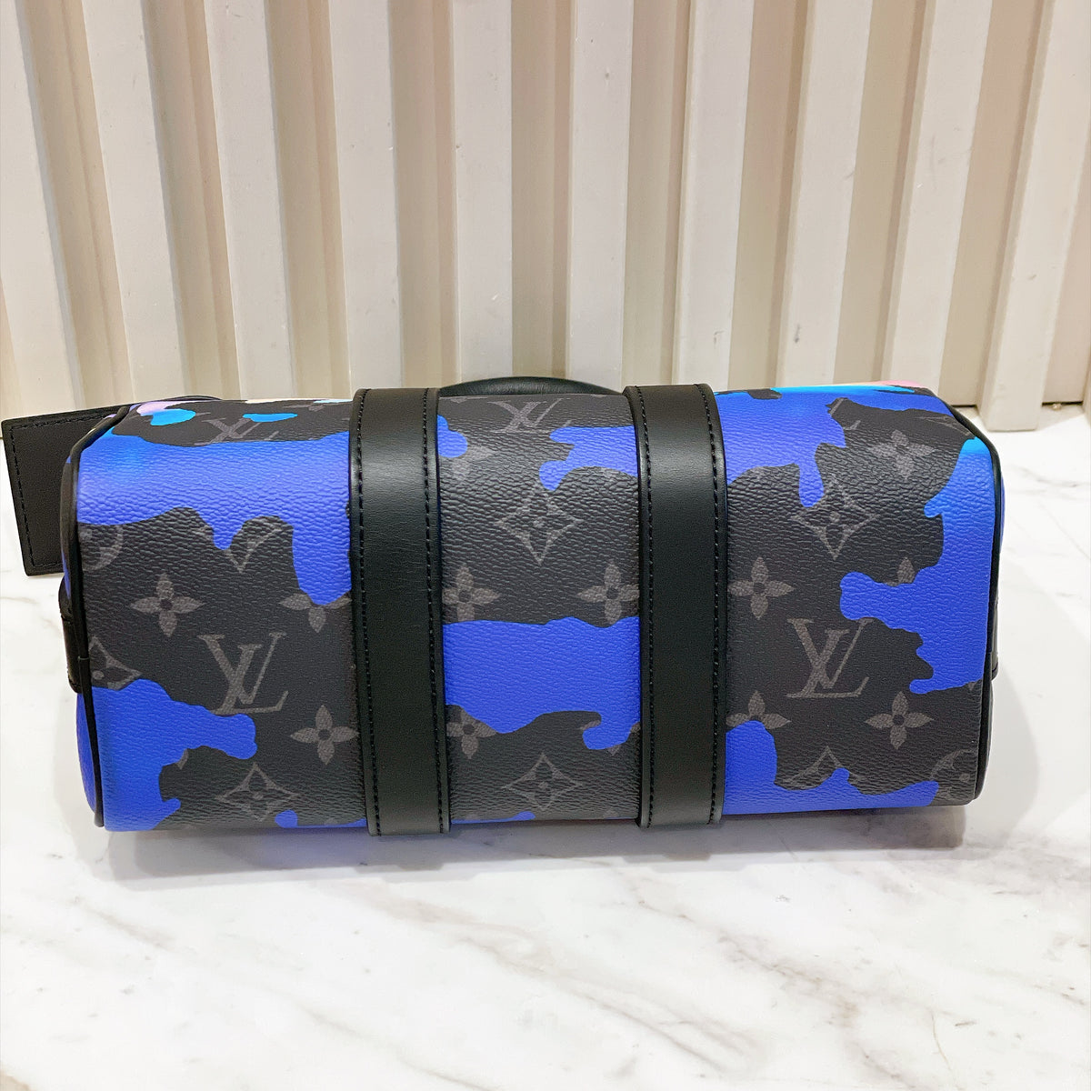 LV Keepall 25 in Monogram Sunrise