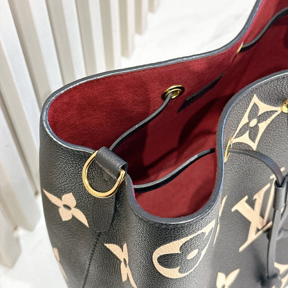 LV Neo Noe MM Bicolour In Black / Creme