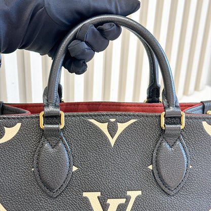 LV On The Go PM in Black/Creme