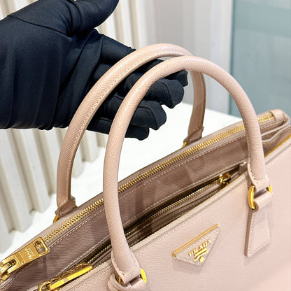 Prada Saffiano Gallieria Pink in Medium