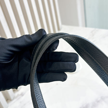 Gucci Black GG Canvas Abbey D-Ring Tote Bag