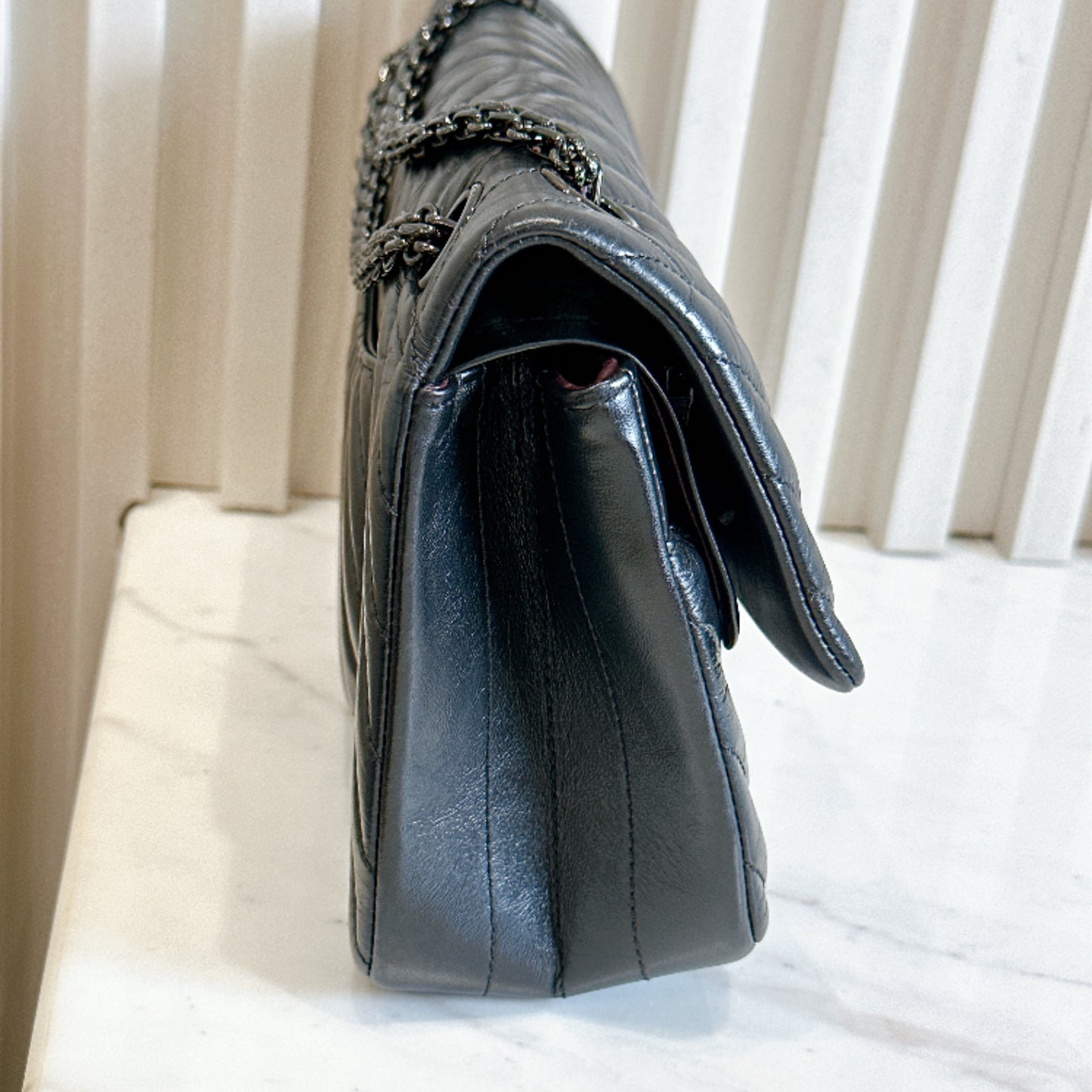Chanel 2.55 So Black Small Reissue in Chevron