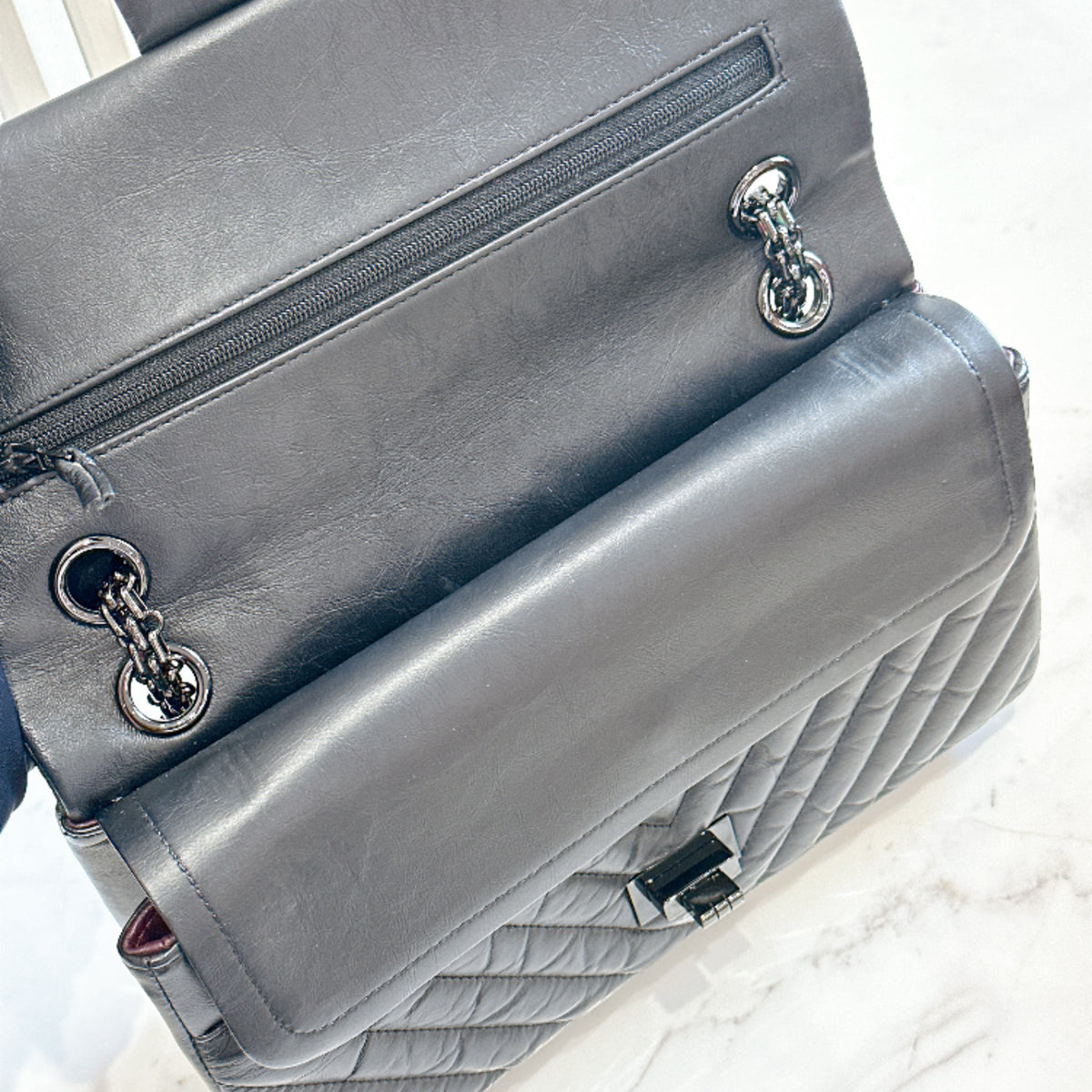 Chanel 2.55 So Black Small Reissue in Chevron